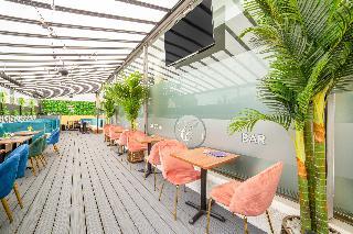 OYO The Chiltern Hotel