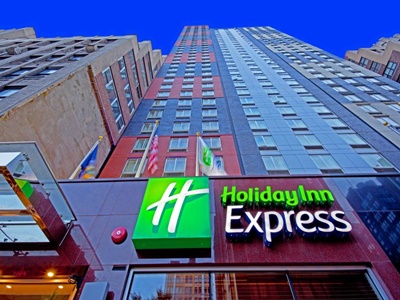 Гостиница Holiday Inn Express Times Square