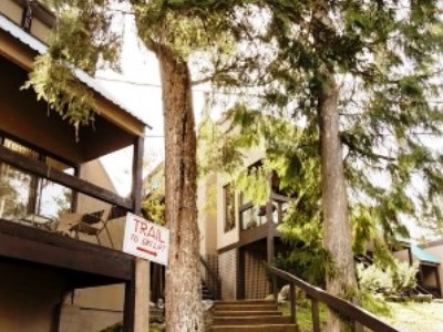 Hotel Whiski Jack Creekside
