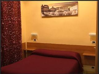 Hotel Albergo Parigi