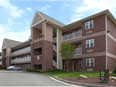 Гостиница Eas Richmond - W Broad St-Glenside-South