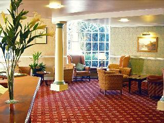 Гостиница The Bridge Hotel And Spa