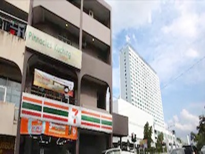 Гостиница Place2stay - Opposite Hilton