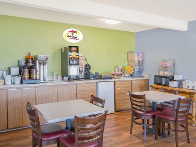 Hotel Super 8 By Wyndham Toledo