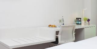 Гостиница URH Ciutat de Mataro