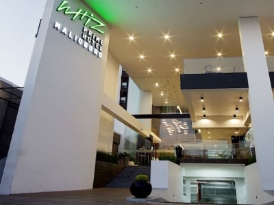 Гостиница Whiz Prime Malioboro Yogyakarta
