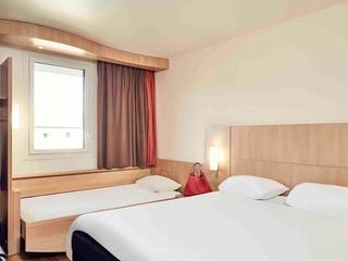Гостиница ibis Aix-en-Provence
