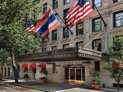Гостиница Plaza Athenee