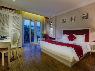 Гостиница Calypso Premier