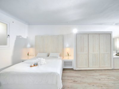 Hotel Horizon (Adults Only)