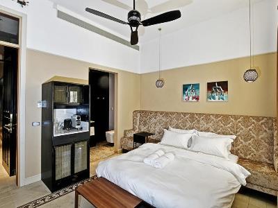 Гостиница Assemblage Suites