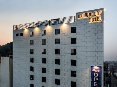 Гостиница Browndot Hotel Hadan