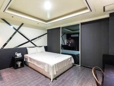 Гостиница Suwon E Hotel