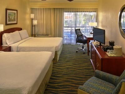 Гостиница Courtyard Marriott Key West Waterfront