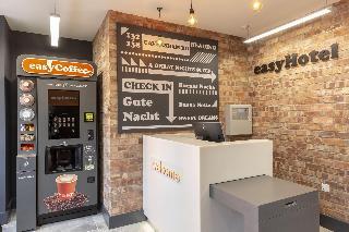 Easyhotel Reading