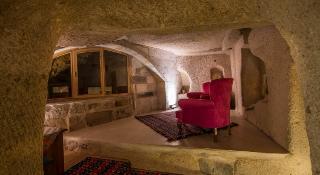 Caldera Cave Hotel