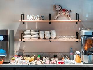 Гостиница Ibis Styles Laval Centre Gare