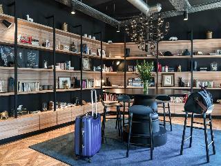 Гостиница Ibis Styles Laval Centre Gare
