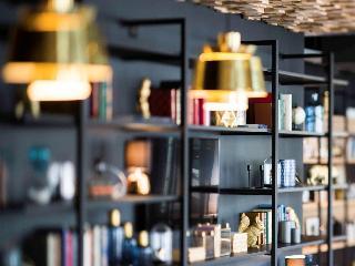 Гостиница Ibis Styles Laval Centre Gare