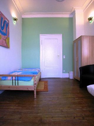 Hotel Colodging