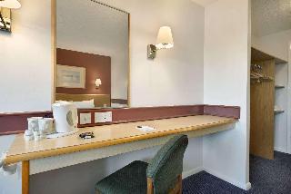 Гостиница Days Inn by Wyndham Membury M4