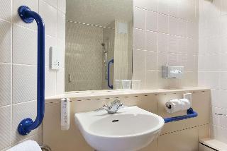 Гостиница Days Inn by Wyndham Membury M4
