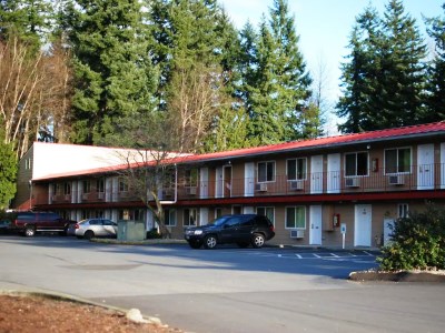 Гостиница Smokey Point Motor Inn