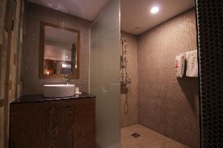 Hotel You I In