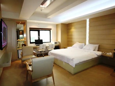 Гостиница Suwon Reve