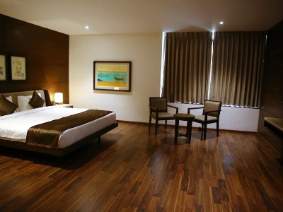 Hotel Five Petals And Banquets