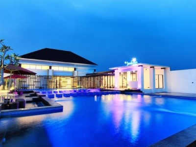 Гостиница The Baliview Luxury Villas And Resto