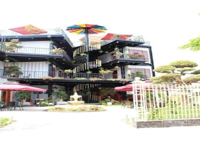 Hotel Homestay T And N