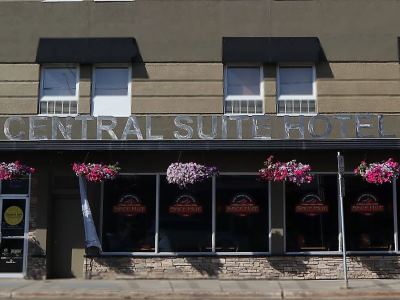 Central Suite Hotel