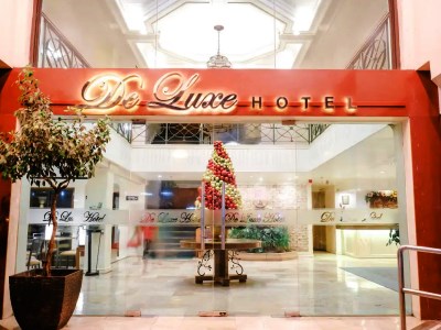 Hotel De Luxe