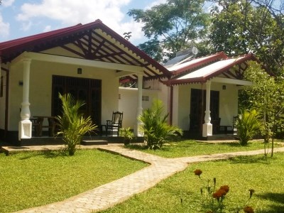 Hotel Sigiri Holiday Inn