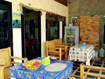 Гостиница 3 Bees Resort