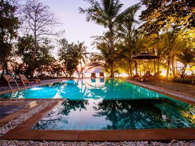 Гостиница Thalane Beach Resort And Villas