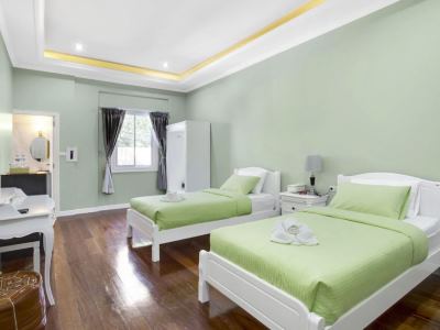 Hotel Aquna Hua Hin Resort