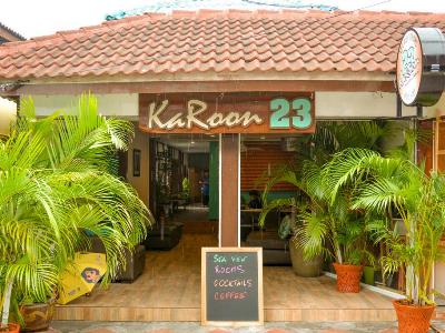 Hotel Karoon23