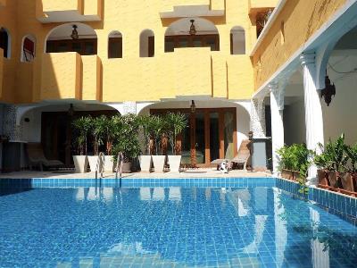 Hotel Riad Hua Hin