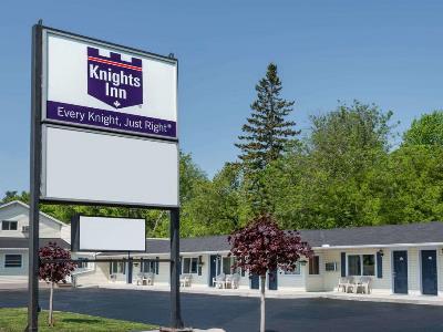 Hotel Knights Inn Arnprior