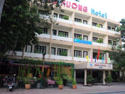 Hotel Song Huong