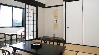 Гостиница Grampus Resort Shirahama