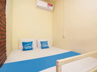 Гостиница Airy Eco Syariah Tanjung Priok Lima 8