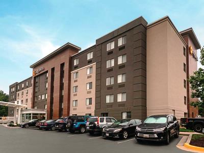 Гостиница La Quinta Inn N Suites Baltimore Bwi Apt