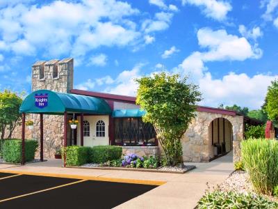 Гостиница Knights Inn Battle Creek
