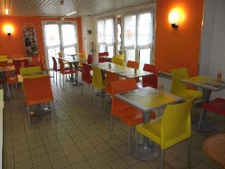 Гостиница Premiere Classe Niort Est Chauray