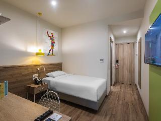 Гостиница Ibis Styles Athens Routes