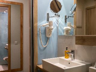 Гостиница Ibis Styles Athens Routes