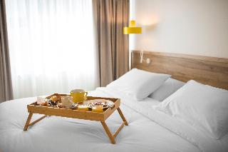 Гостиница Ibis Styles Athens Routes